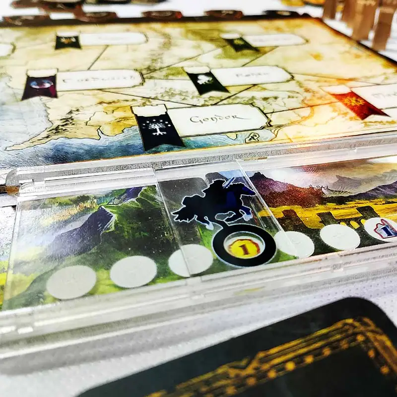 بازی دوئل: ارباب حلقه ها The Lord of the Rings: Duel for Middle-earth - Thumbnail 4